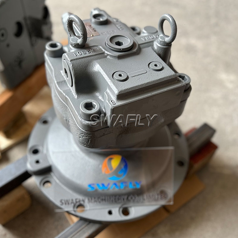 ZX850-3 Hitachi Swing Motor 4637117