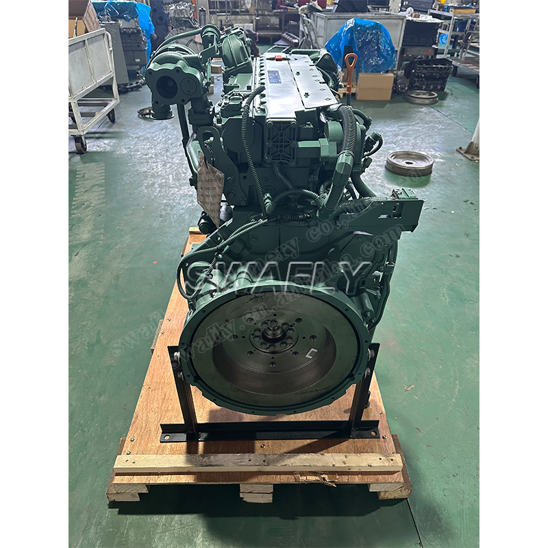 EC240B Diesel Engine D7E Complete Engine Assy